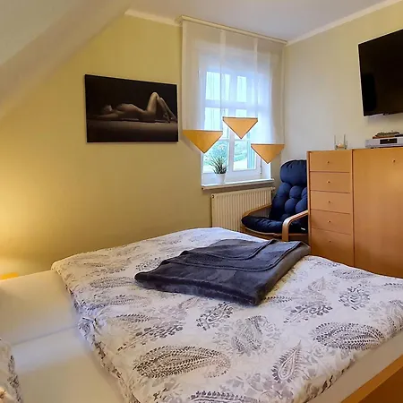 Летний дом Reethaus Zickersche Berge - Wg 02 Mit Kamin Und Terrasse